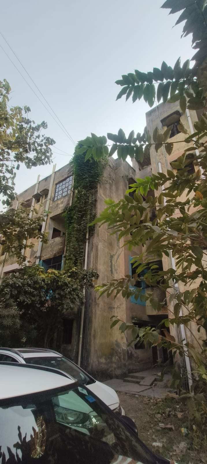 32.41 square meter Flat for sale in MADHUBAN BAPUDHAM Ghaziabad — photo 1