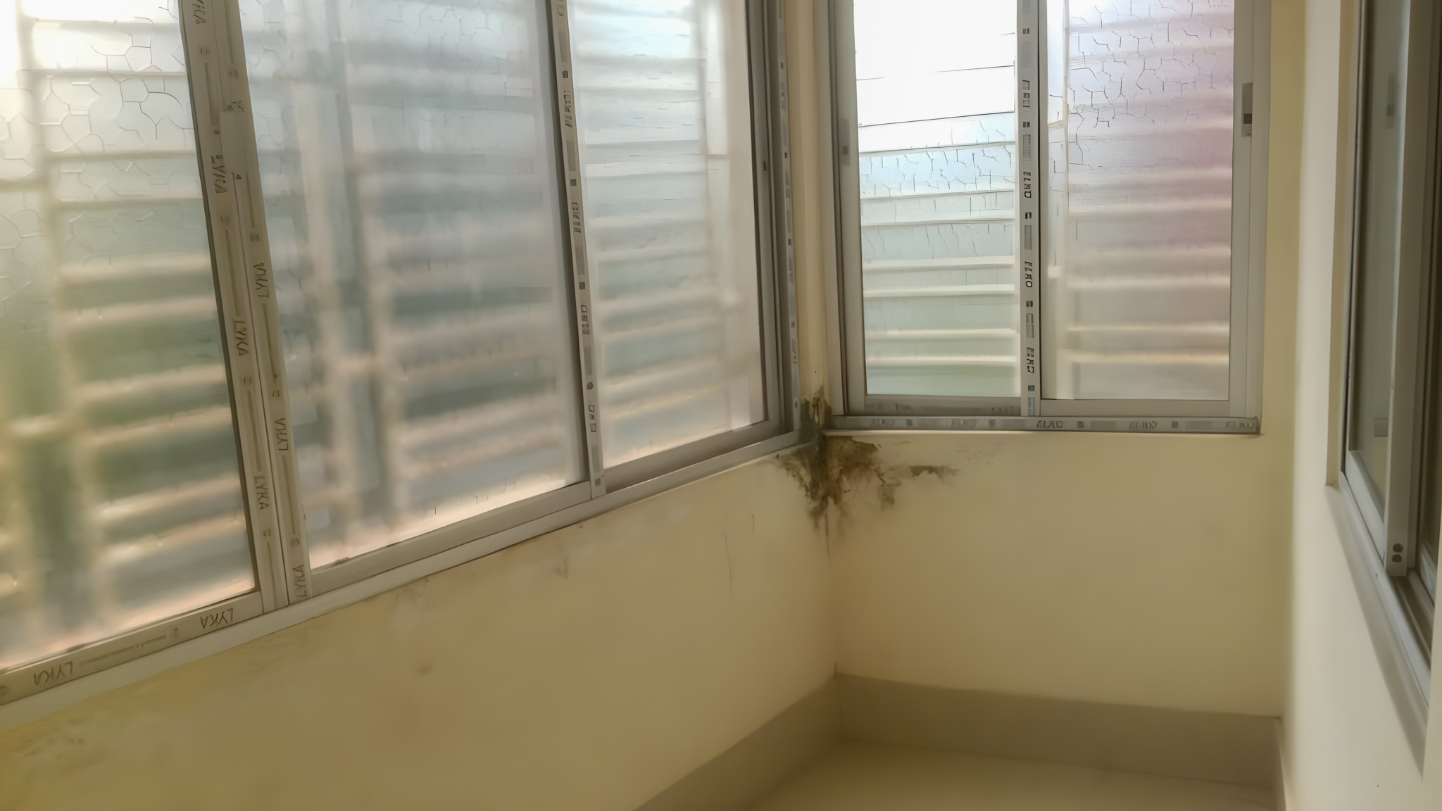 4 BHK Flat for sale in MATRI BHAVAN APARTMENT, NEAR NANDAN KANAN DURGA MANDIR AND JYOTI BANQUET HALL Uttarpara Kotrung — photo 8