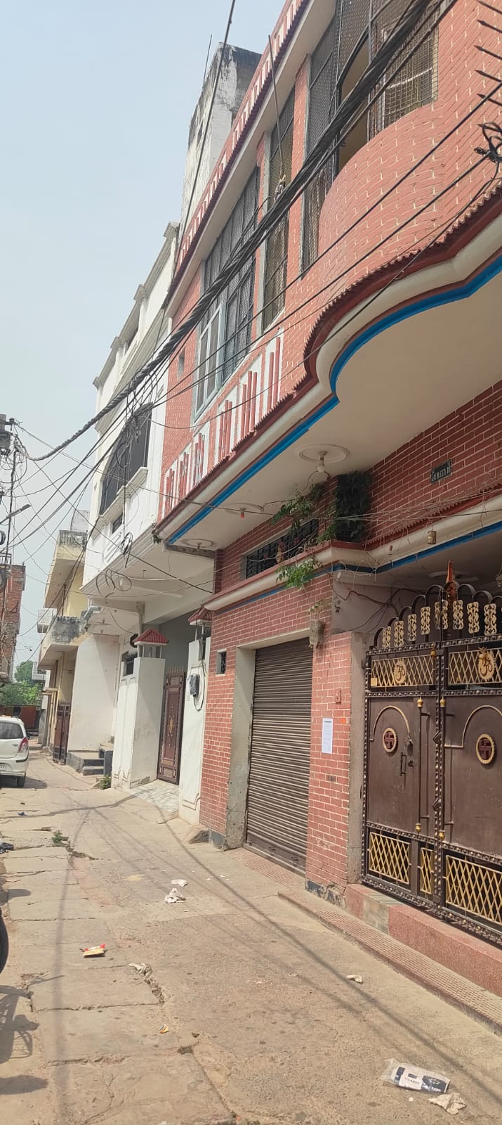 103.28 square meter Individual House for sale in Azamgarh — photo 1