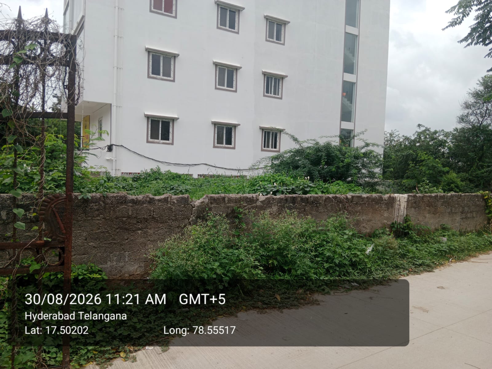 385 square yard Plot for sale in Meherbaba Colony Secunderabad — photo 4