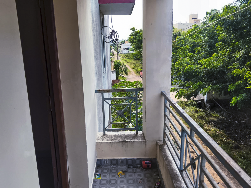 1032 square feet Flat for sale in PRATHEBA HOMES SASTHA APARTMENTS, GUDUVANCHERRY Maraimalai Nagar — photo 3
