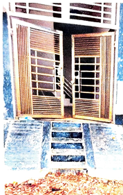 393.64 square feet Individual House for sale in Gwalior — photo 1