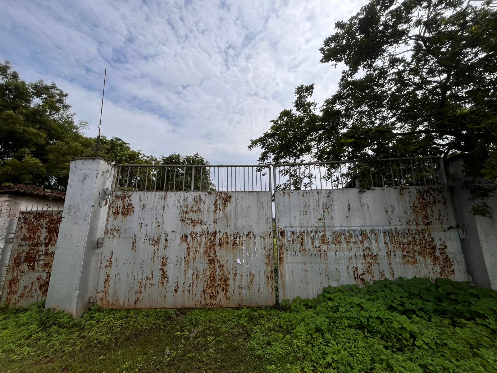 Industrial Plot with Factory Building for sale in Aklordih Bhilai — photo 1