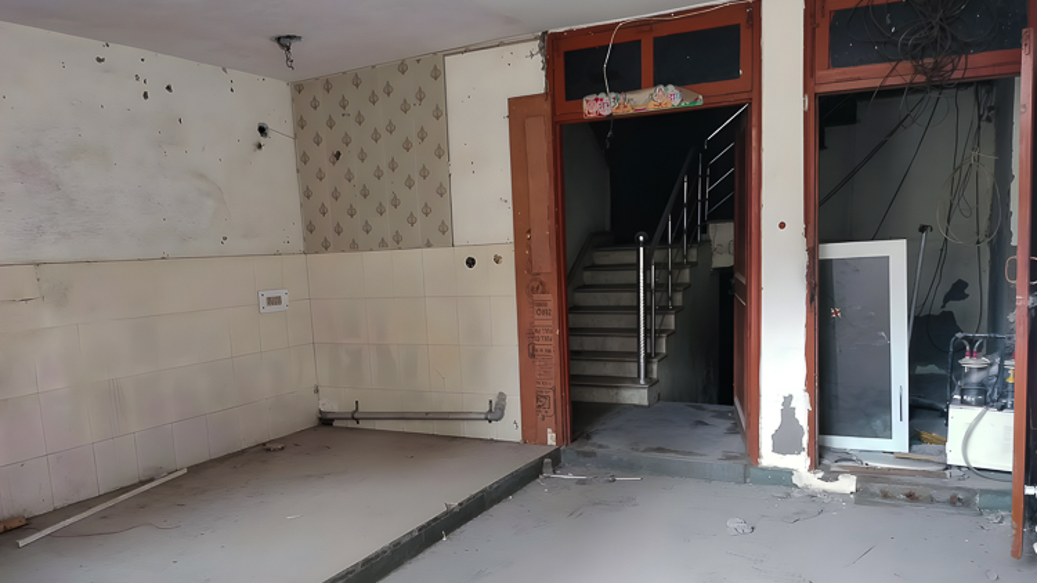 100 square yard Individual House for sale in New Delhi — photo 4
