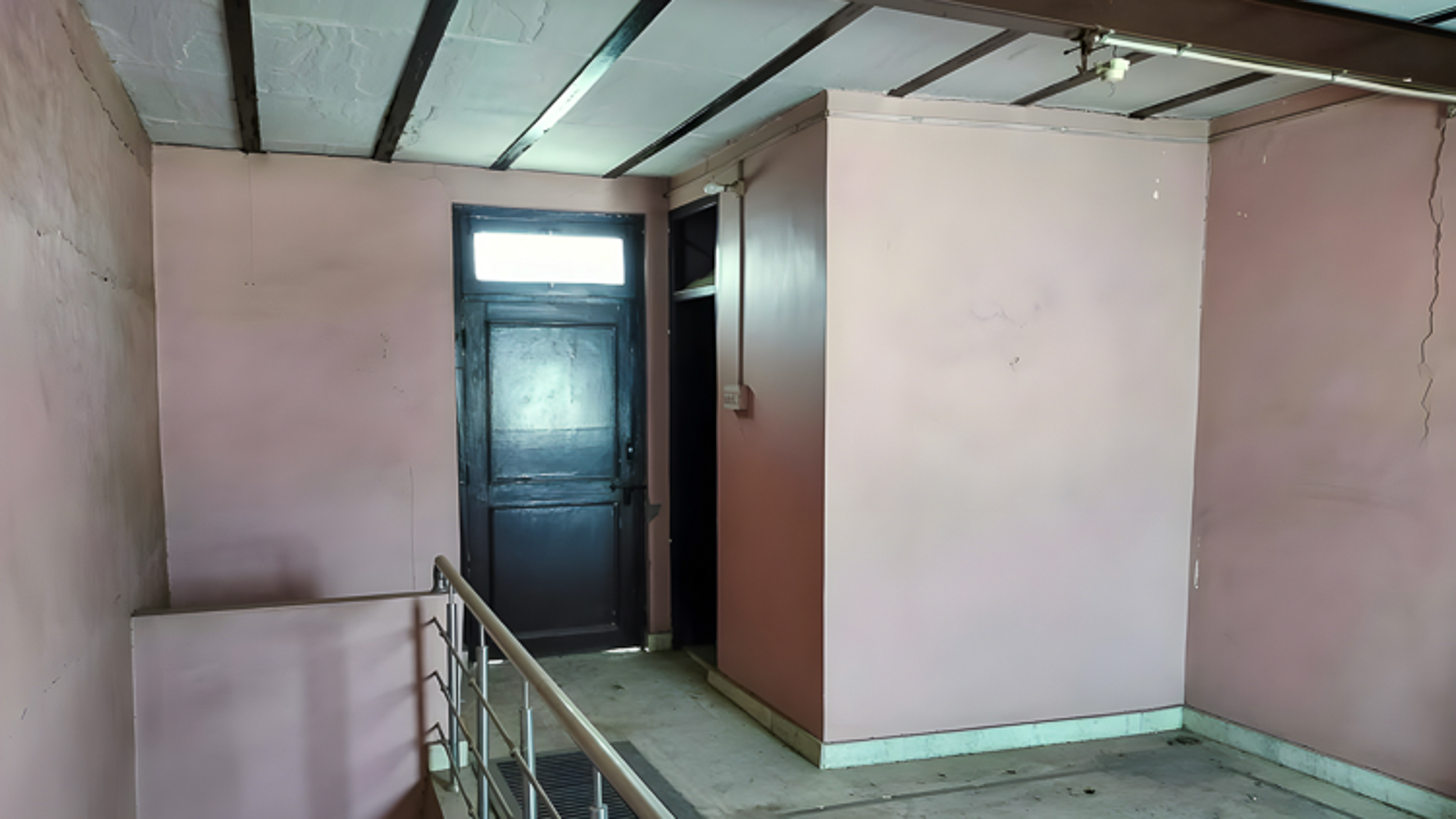 100 square yard Individual House for sale in New Delhi — photo 19
