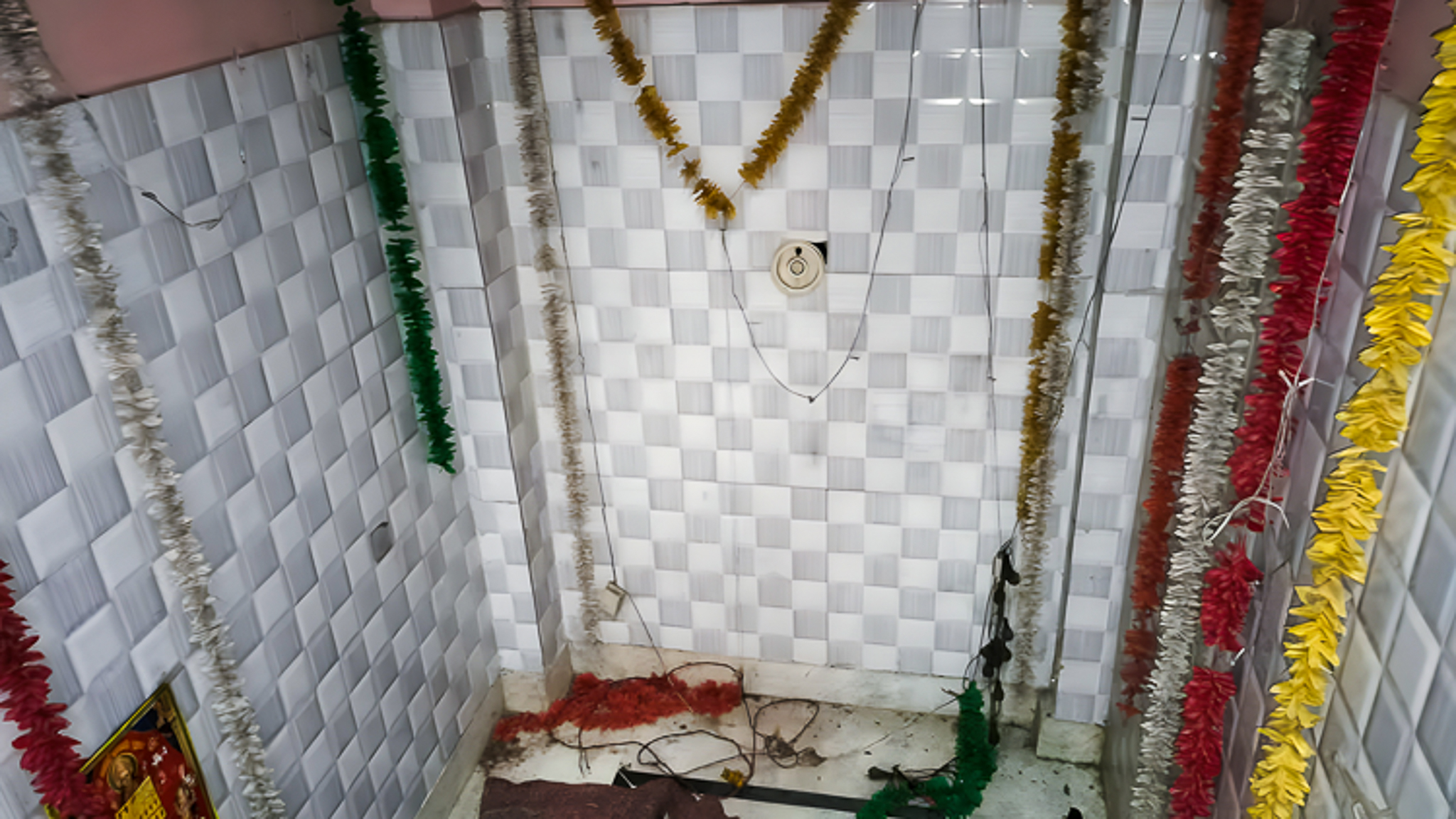 100 square yard Individual House for sale in New Delhi — photo 18