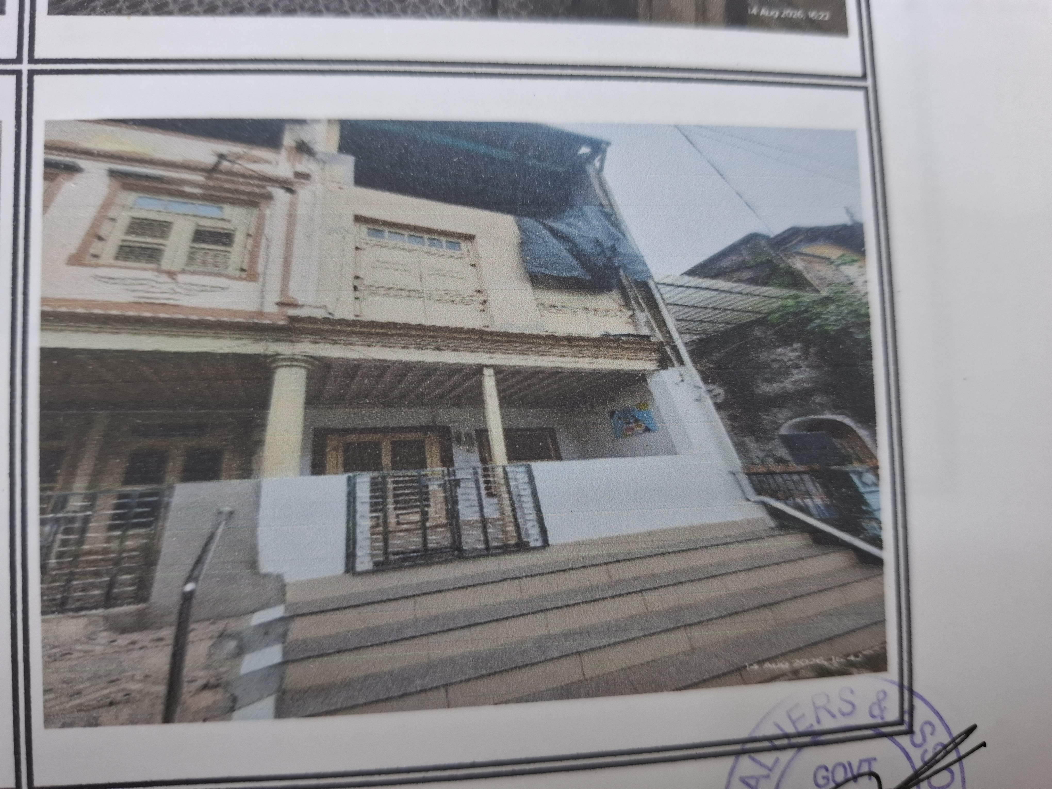 150 square meter Individual House for sale in Navsari