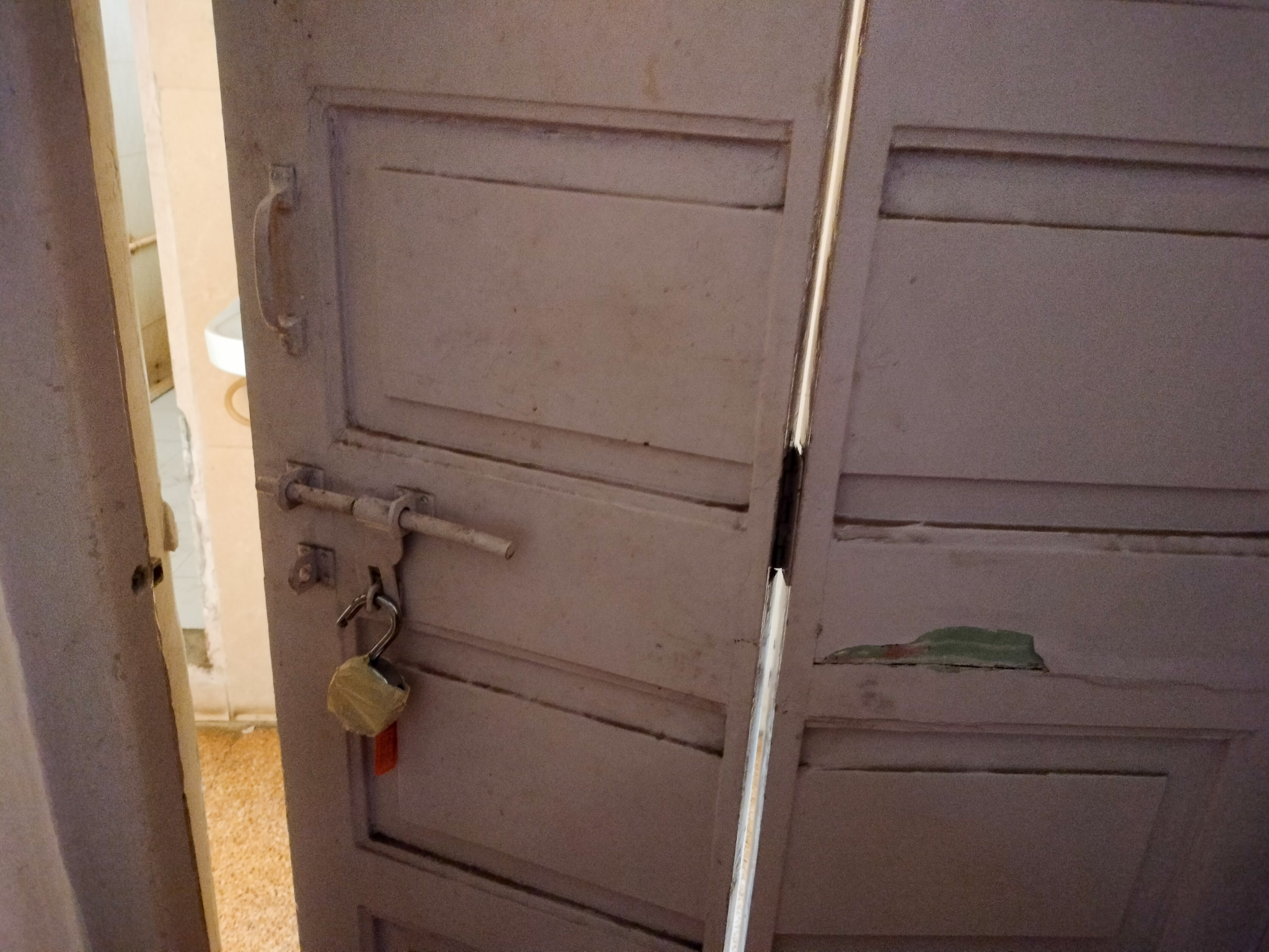 Flat for sale in Dadar Mumbai — photo 4