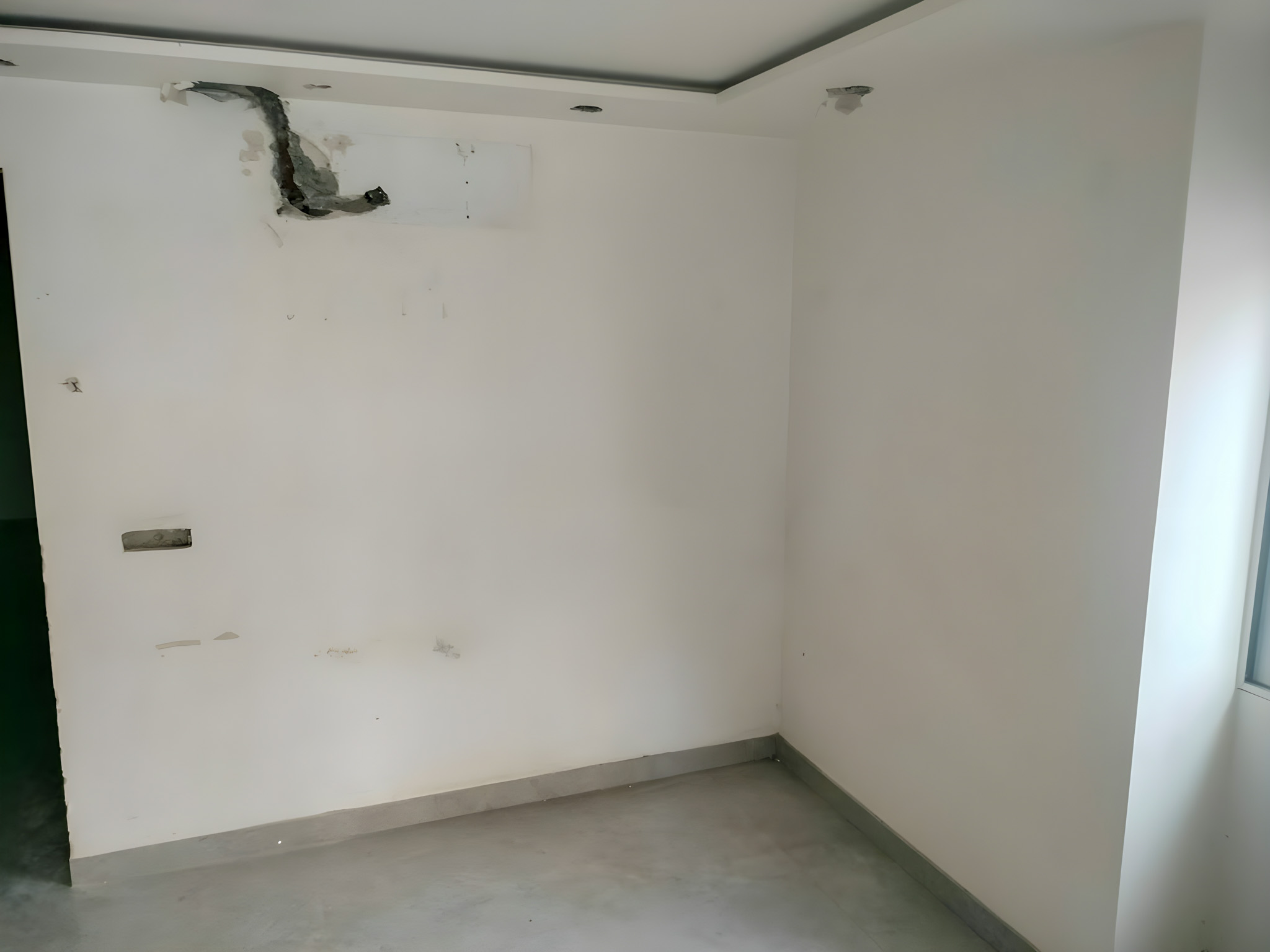 679 square feet Flat for sale in SECTOR 24 ROHINI, NEW DELHI 110085 New Delhi — photo 4