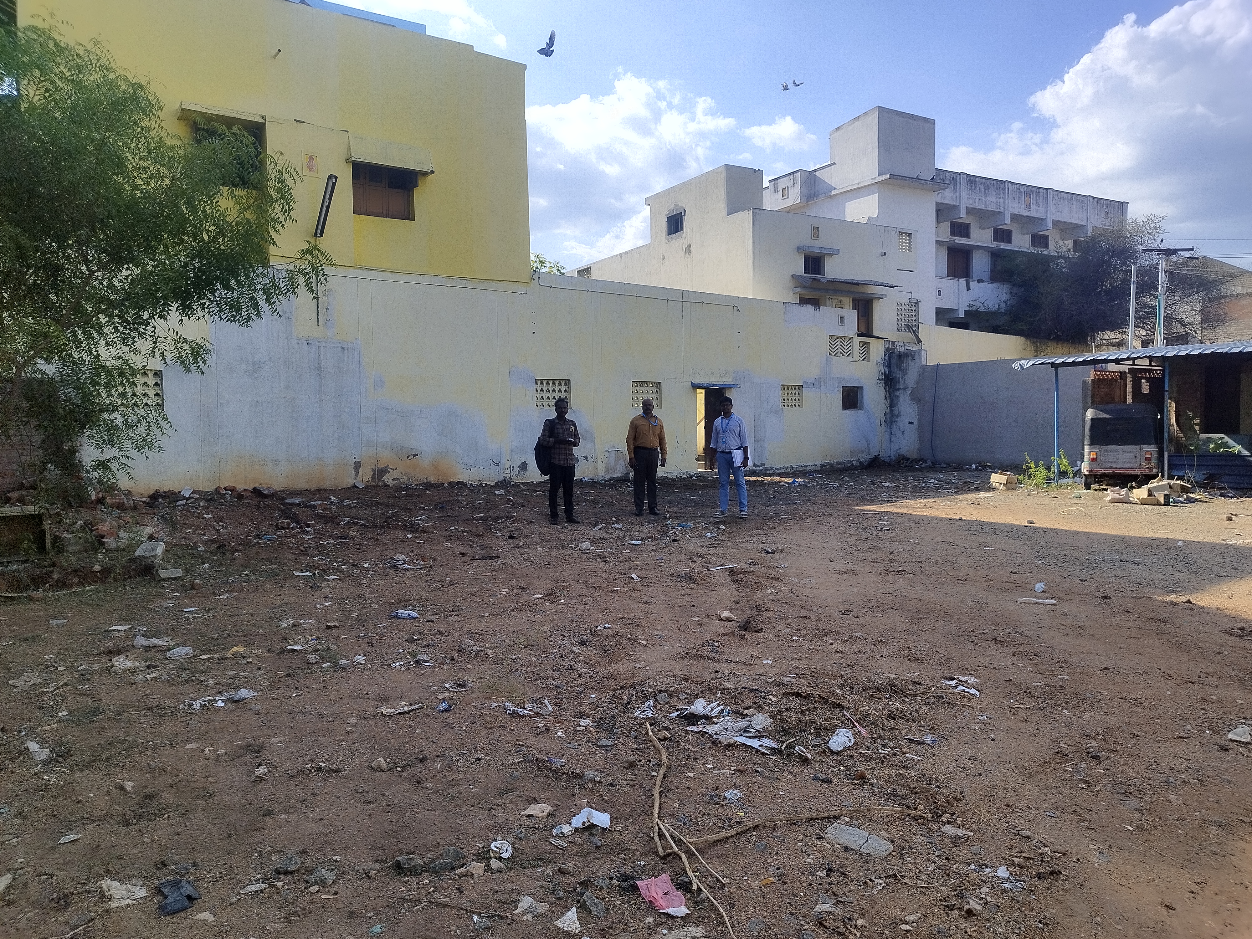 11853.5 square feet Plot for sale in URBAN Madurai
