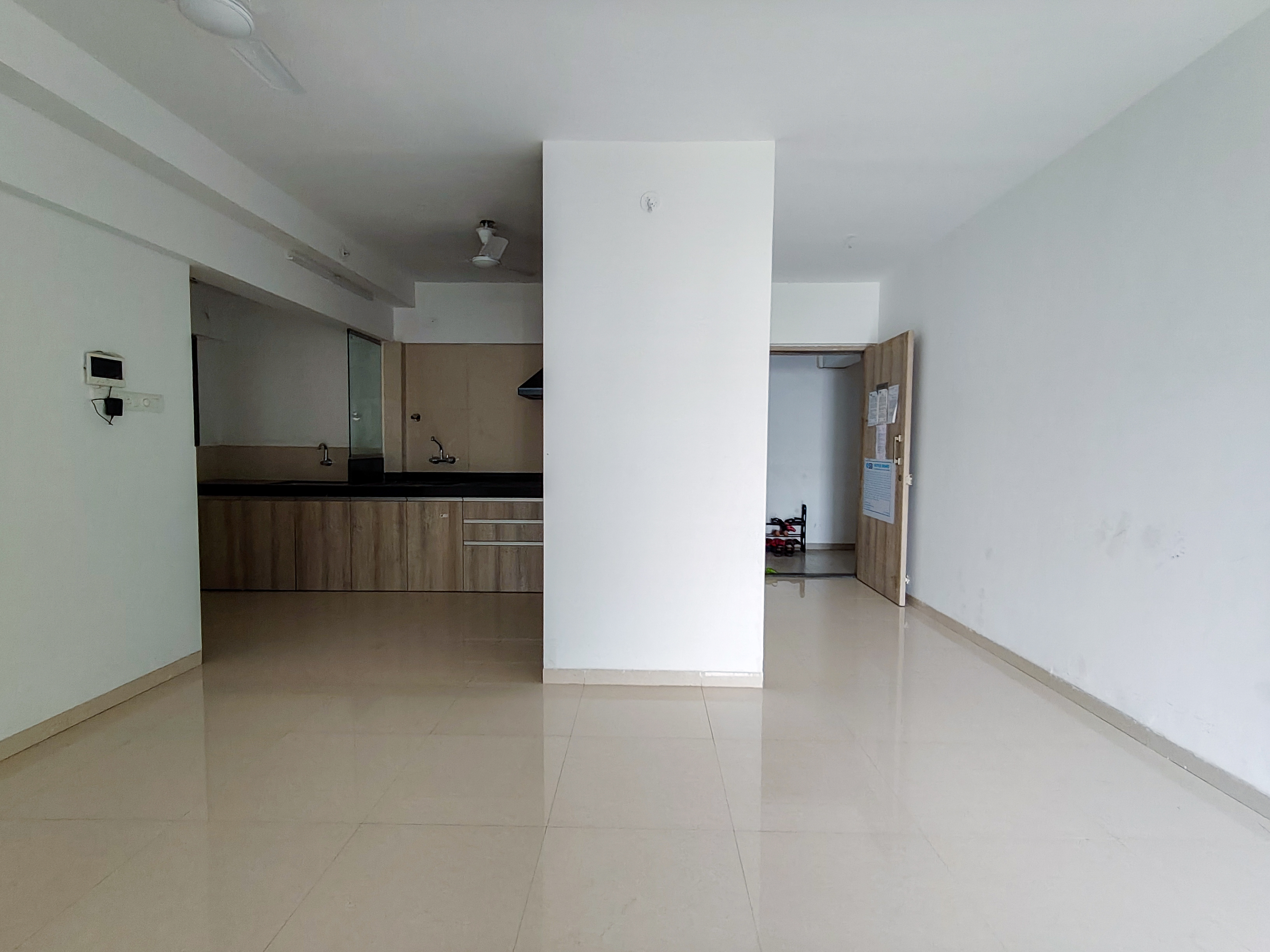 2 BHK Flat for sale in Venkatesh Graffiti Glover, Lonkar Nagar, Manjari Road, Village Mundhawa, Tal Haveli, Dist. Pune 411036 Pune — photo 6