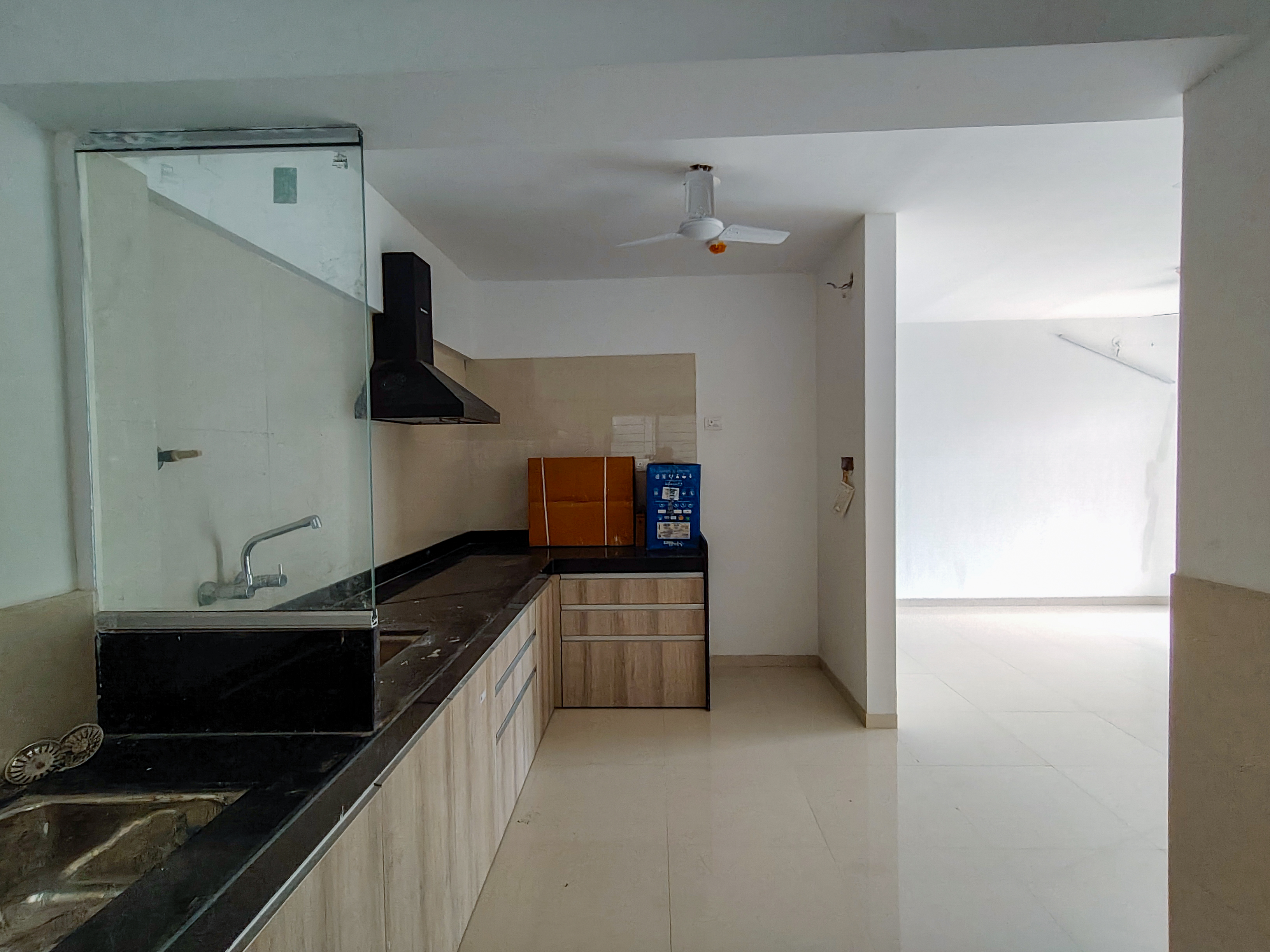 2 BHK Flat for sale in Venkatesh Graffiti Glover, Lonkar Nagar, Manjari Road, Village Mundhawa, Tal Haveli, Dist. Pune 411036 Pune — photo 9