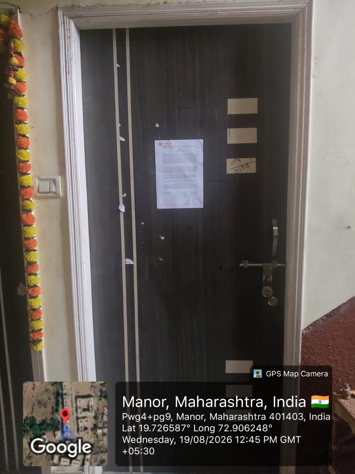 527 square feet Flat for sale in Manor — photo 3