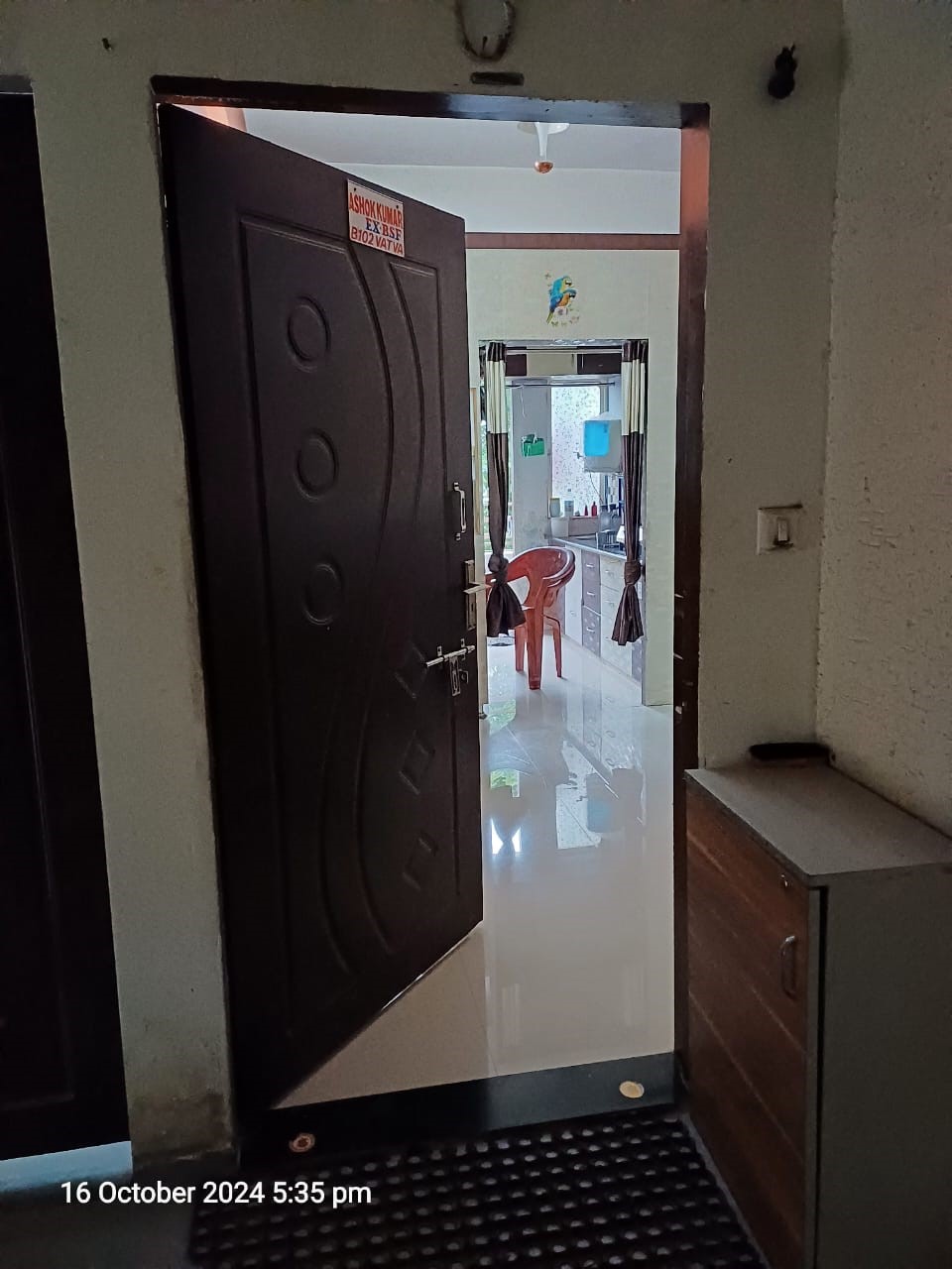 Flat for sale in Ahmedabad — photo 1