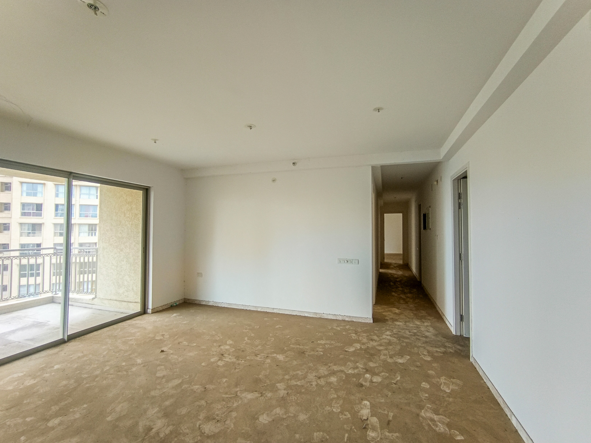Flat for sale in Free Trade Warehousing Zone — photo 3