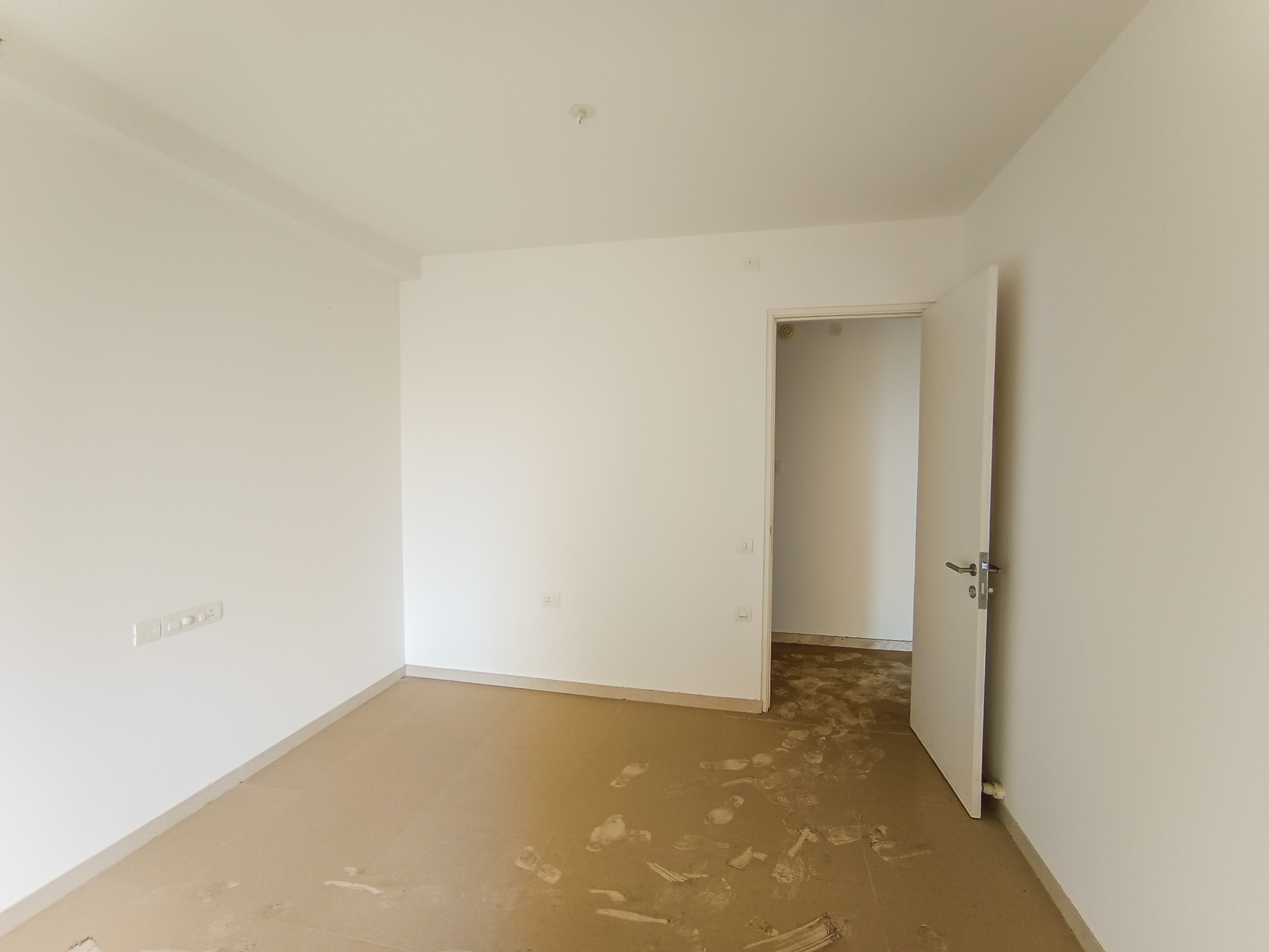 Flat for sale in Free Trade Warehousing Zone — photo 5