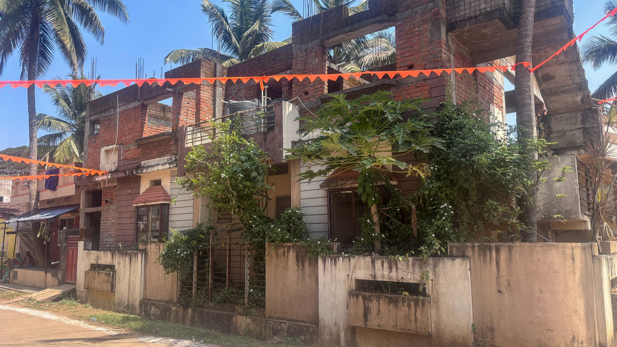2 BHK Individual House for sale in Residential House, MUNDGOD Mundgod — photo 3