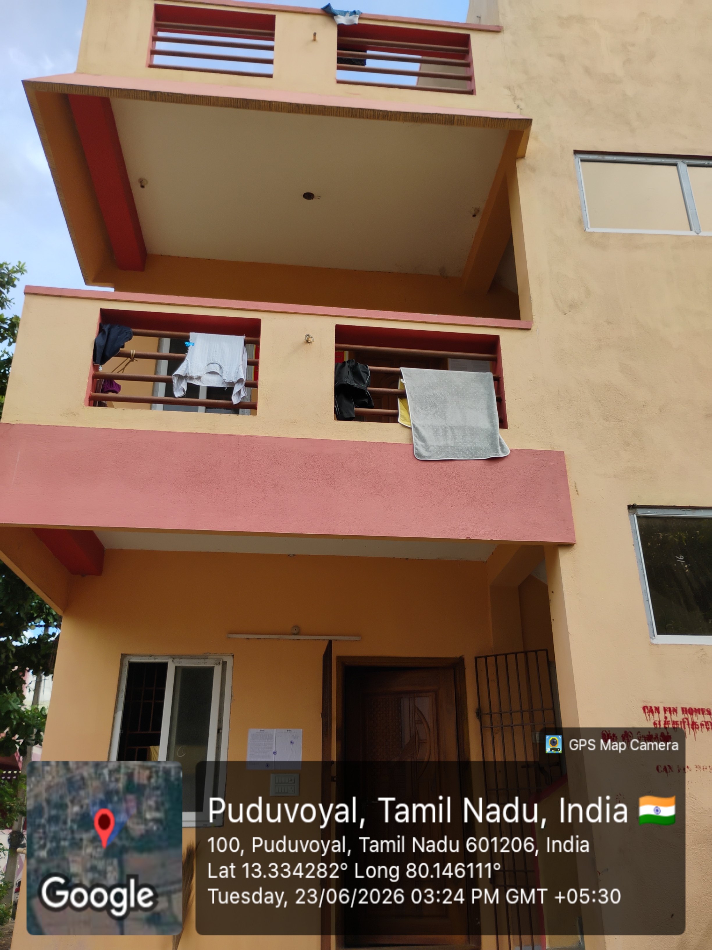 1004 square feet Flat for sale in Origins Mahindra World City — photo 1