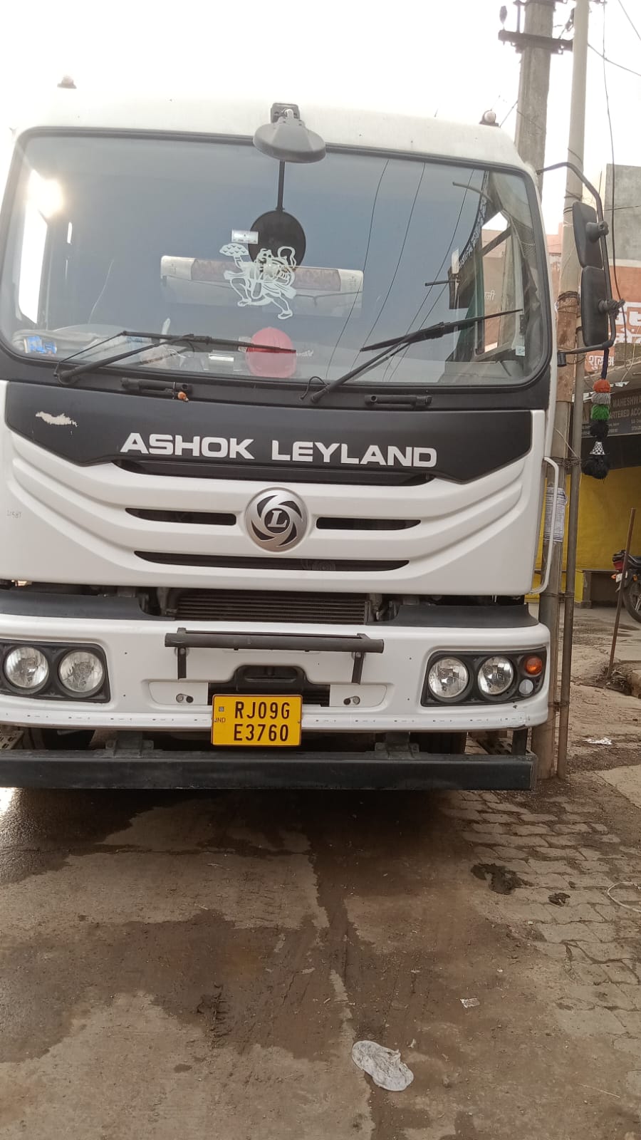 2024 Ashok Leyland UM4225 / 66 H CC BS VI Truck 56000 km 2 years for sale in Jail Road, Manawar, Dhar Madhya Pradesh Manawar