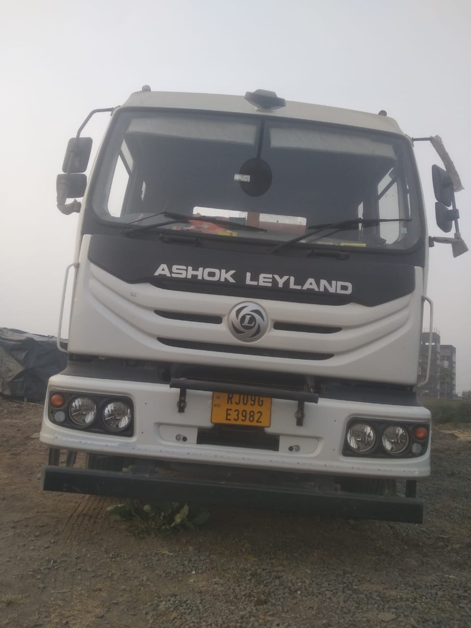 2024 Ashok Leyland UM4225 / 66 H CC BS VI Truck 56000 km 2 years for sale in Jail Road, Manawar, Dhar Madhya Pradesh Manawar — photo 3