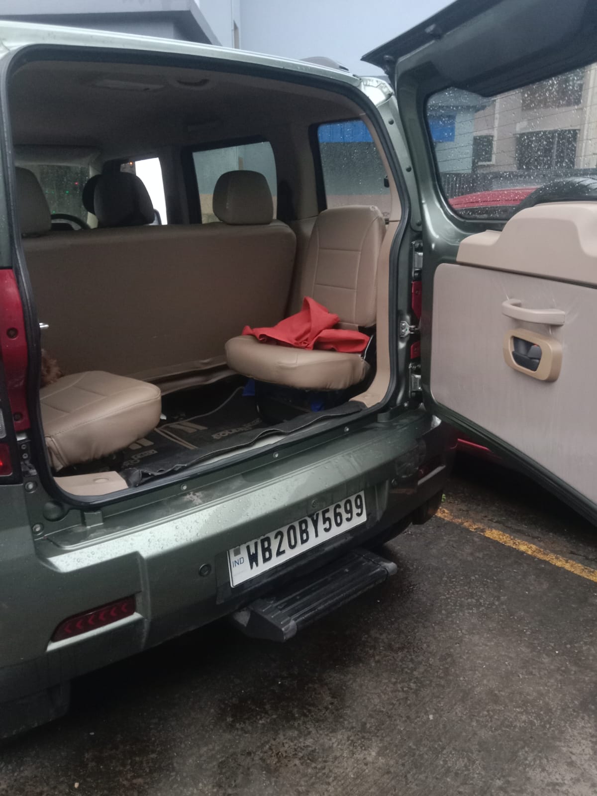 2024 Mahindra Bolero Neo N8 SUV 22500 km 2 years for sale in BENGAL PARKING Kolkata — photo 5
