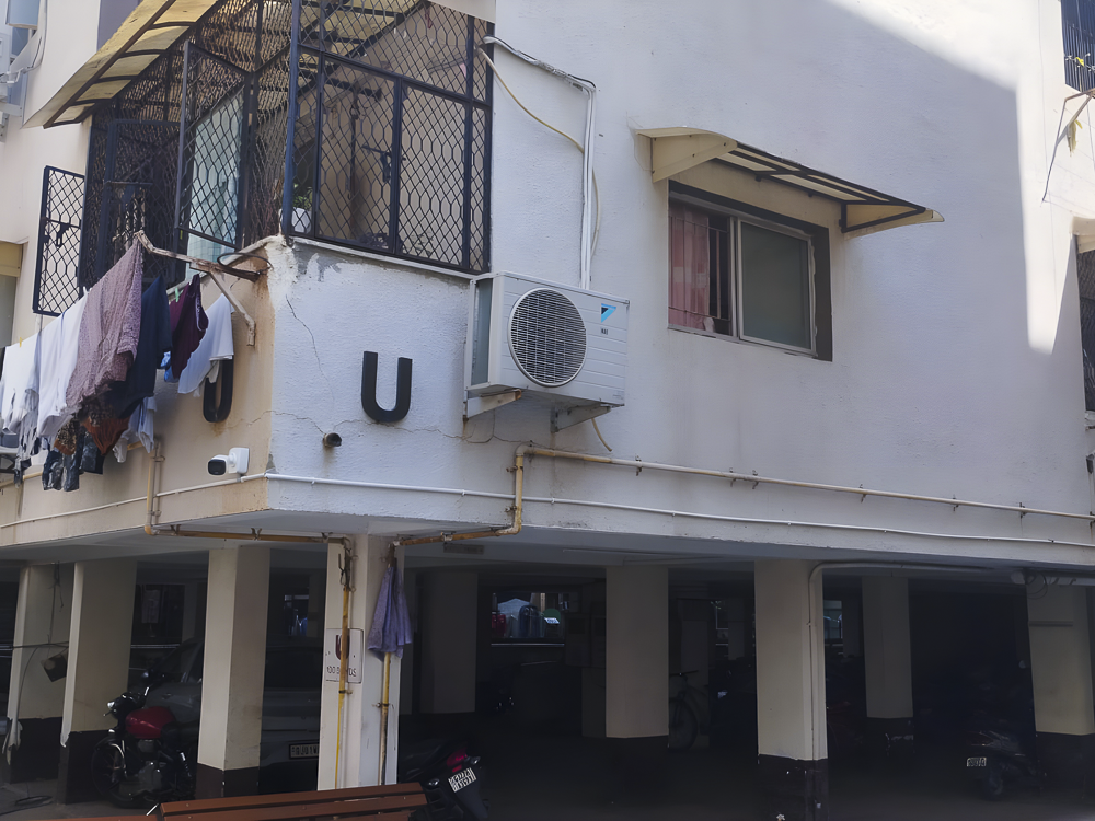 2 BHK Flat for sale in SHRINANDNAGR II, VEJALPUR Ahmedabad — photo 7