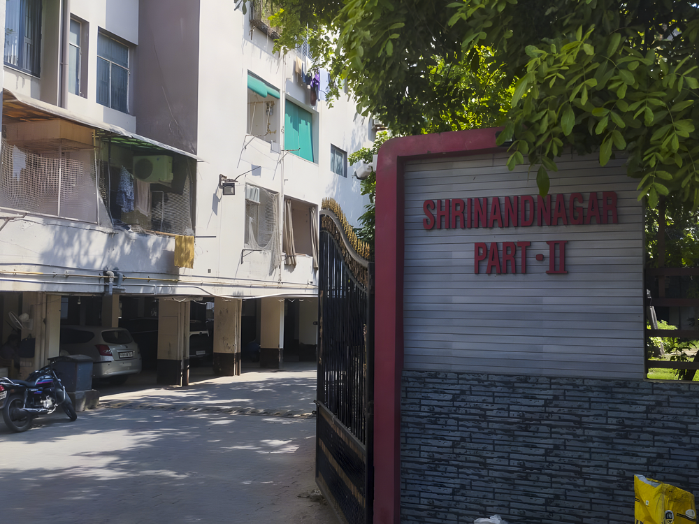 2 BHK Flat for sale in SHRINANDNAGR II, VEJALPUR Ahmedabad — photo 4