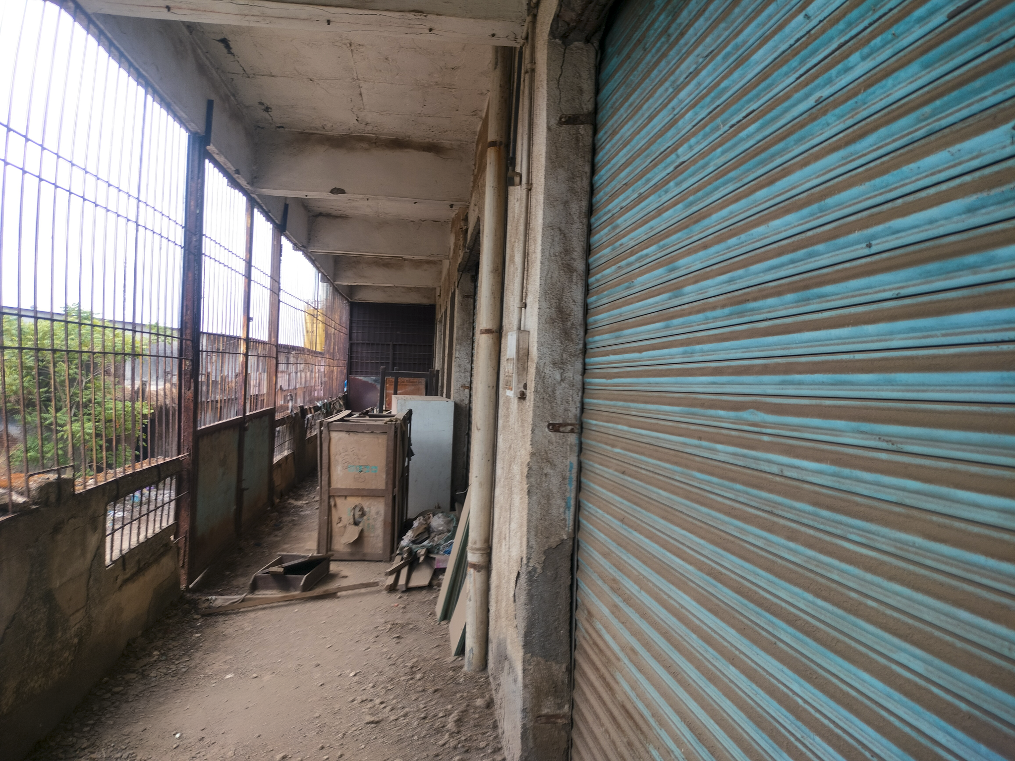 2054.84 square feet Godowns for sale in Arihant Corporation building no I 11 Bhiwandi — photo 9