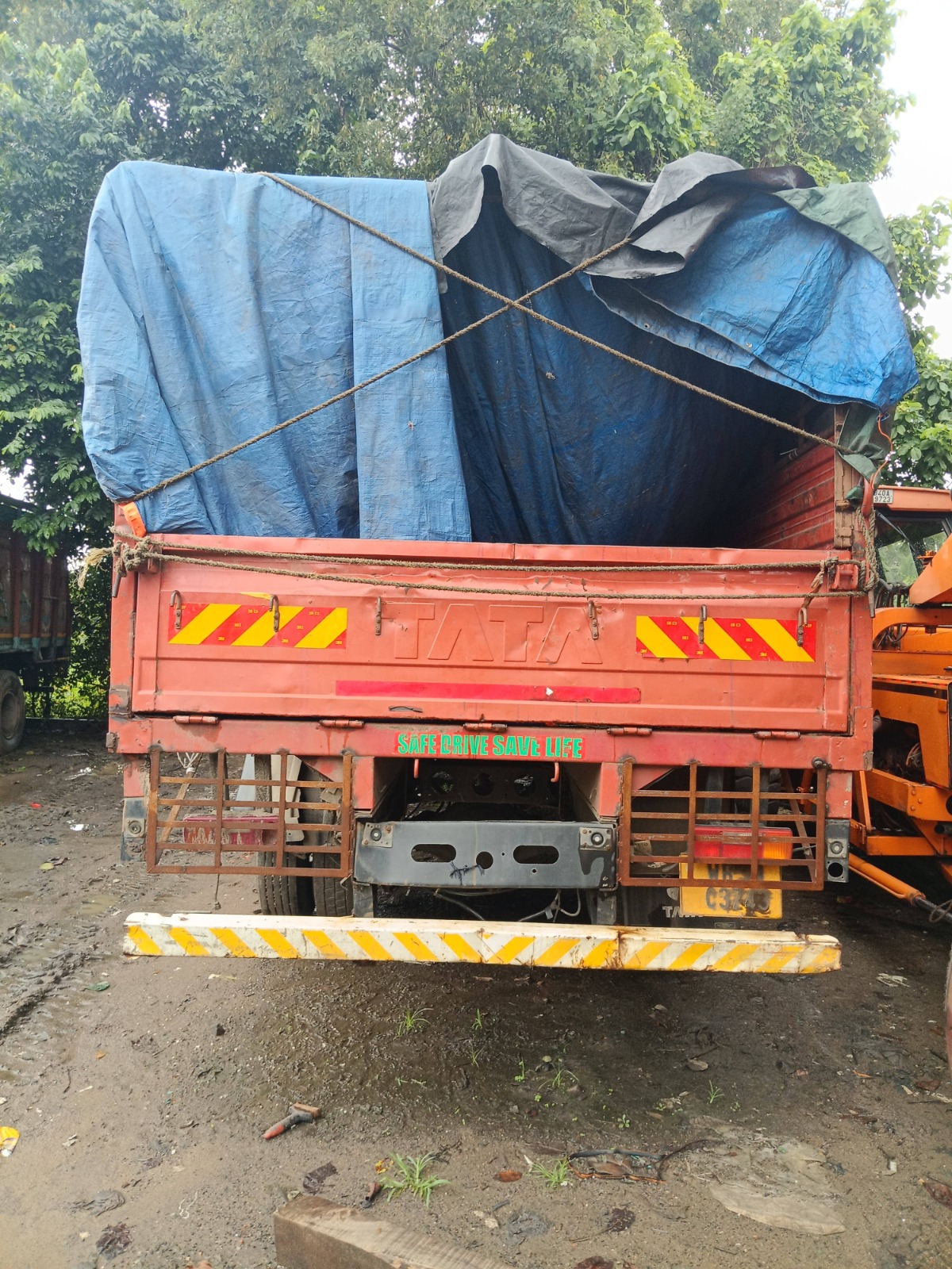 2023 Tata 1512 LPT 4200 HSD Truck 93826 km 2 years for sale in TIRUPATI AUTO ENGG. WORKS Raniganj — photo 4