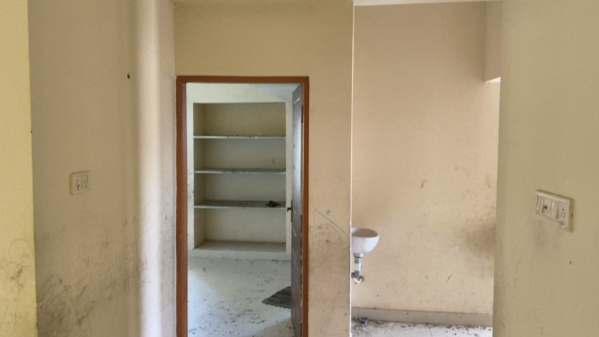 2 BHK Flat for sale in JANAV SQUARE APPARTMENT, PERUMATTUNALLUR Maraimalai Nagar — photo 5