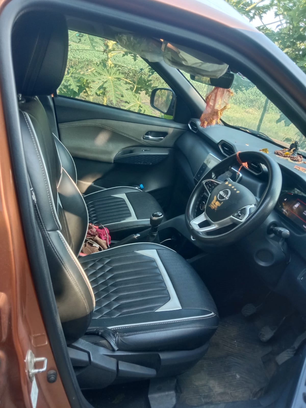 2024 Nissan Magnite MT N-CONNECTA SUV 15000 km 1 year for sale in BENGAL PARKING Kolkata — photo 6
