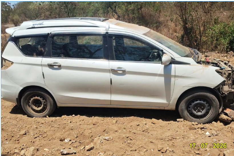 2020 Maruti Suzuki Tour M (Ertiga) Petrol MPV 50000 km 6 years for sale in KELVIN WAREHOUSE Thane — photo 3