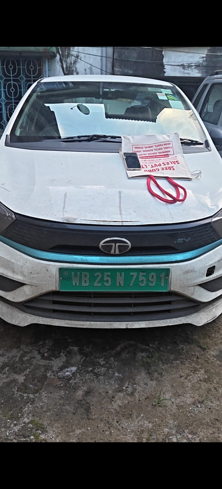 2025 Tata Tigor EV XE Sedan 140000 km 1 year for sale in BENGAL PARKING Barrackpore — photo 3