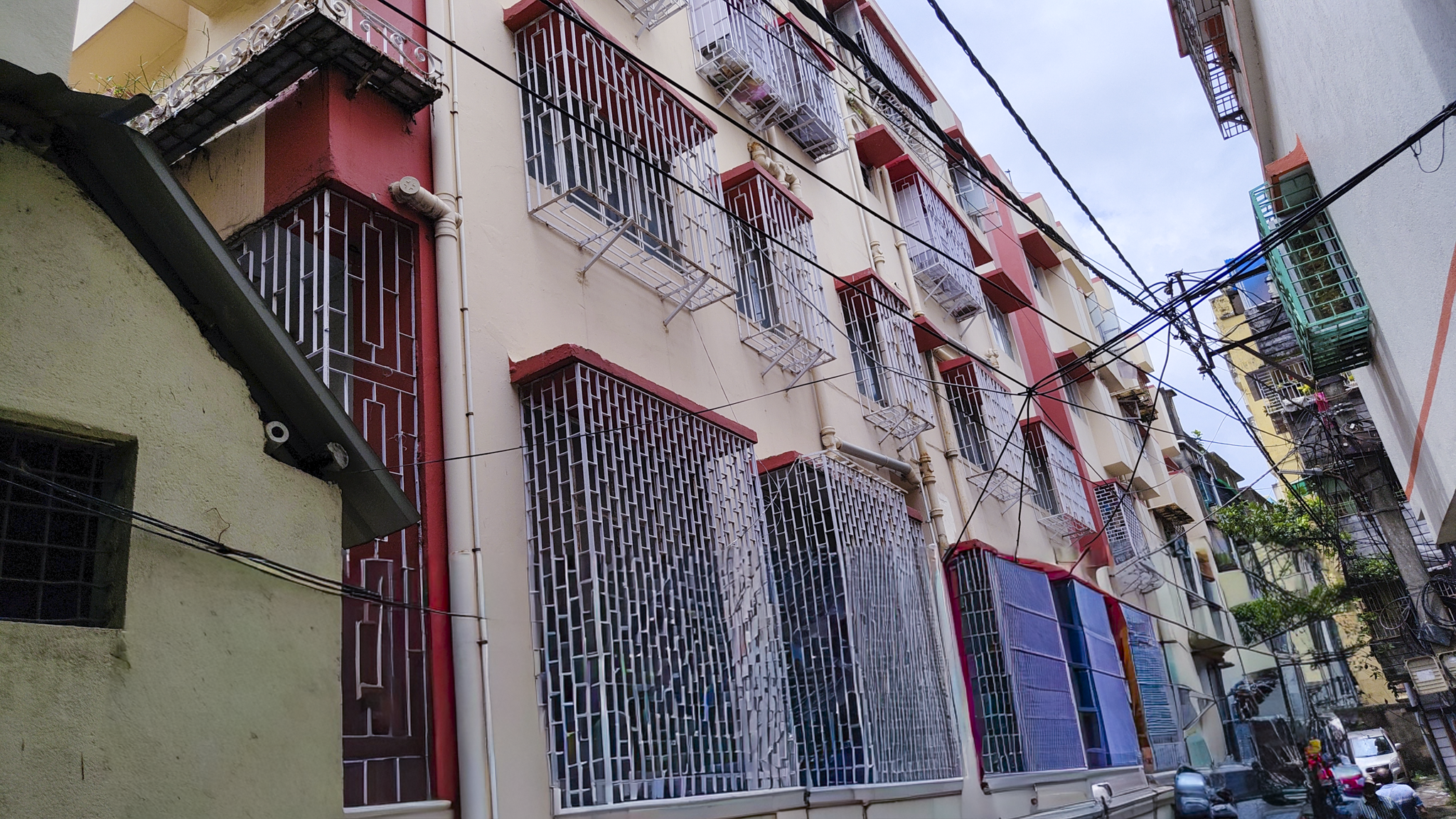 1153 square feet Flat for sale in New Town — photo 1