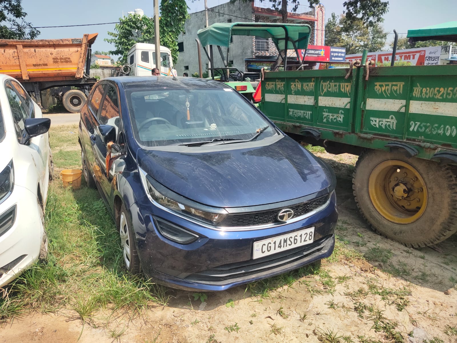 2023 Tata Altroz XM / XM+ Hatchback 65000 km 3 years for sale in MAMTA MAHTO PARKING YARD Korba — photo 6