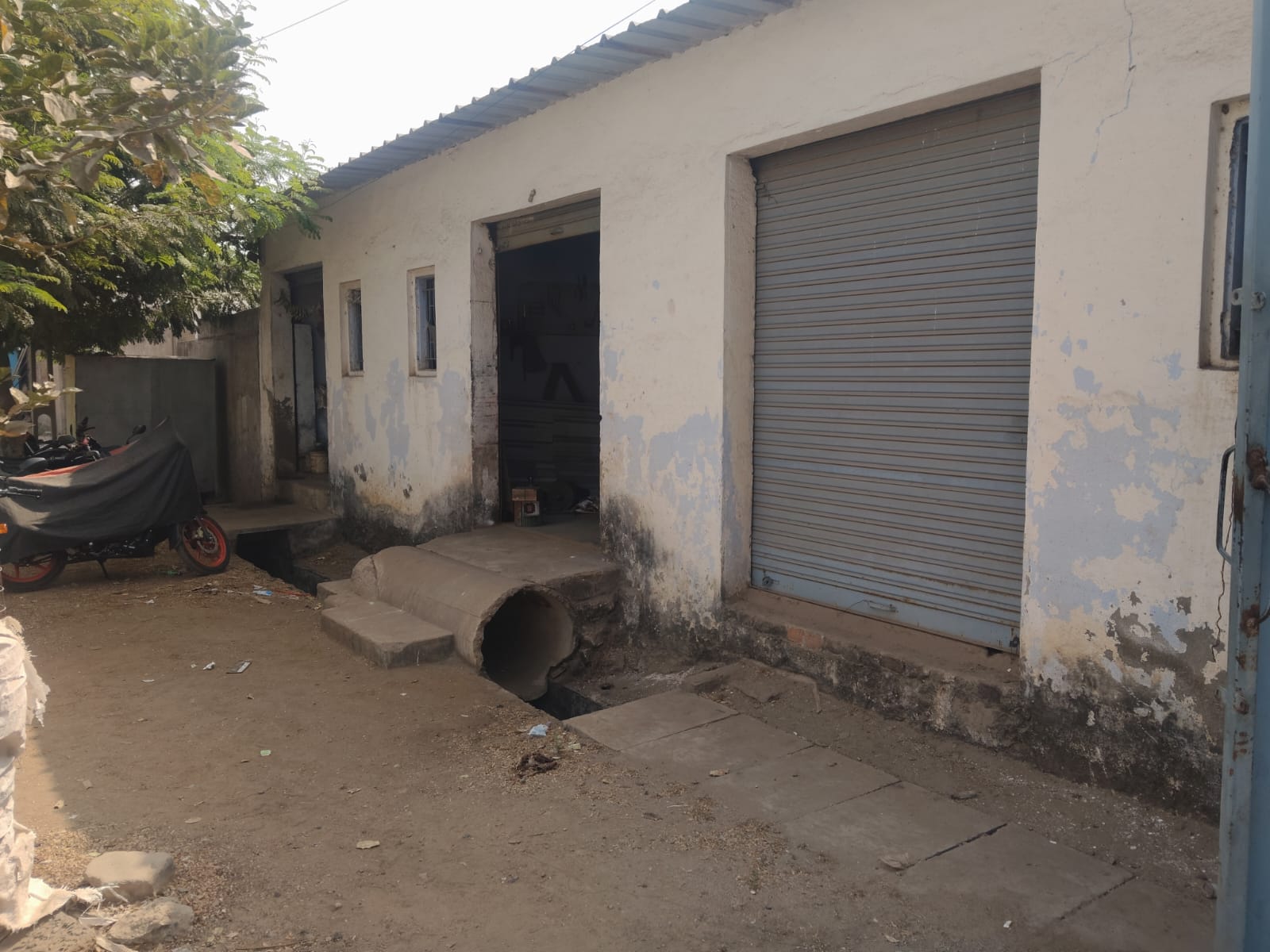 686.26 square meter Godowns for sale in Surendranagar — photo 3