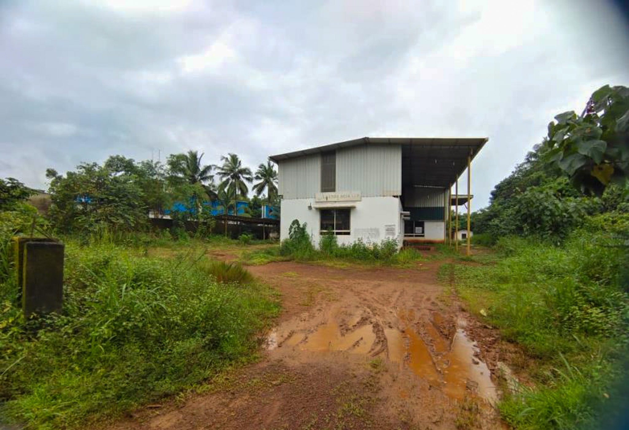 Industrial Shed for sale in Ganjimutt — photo 1