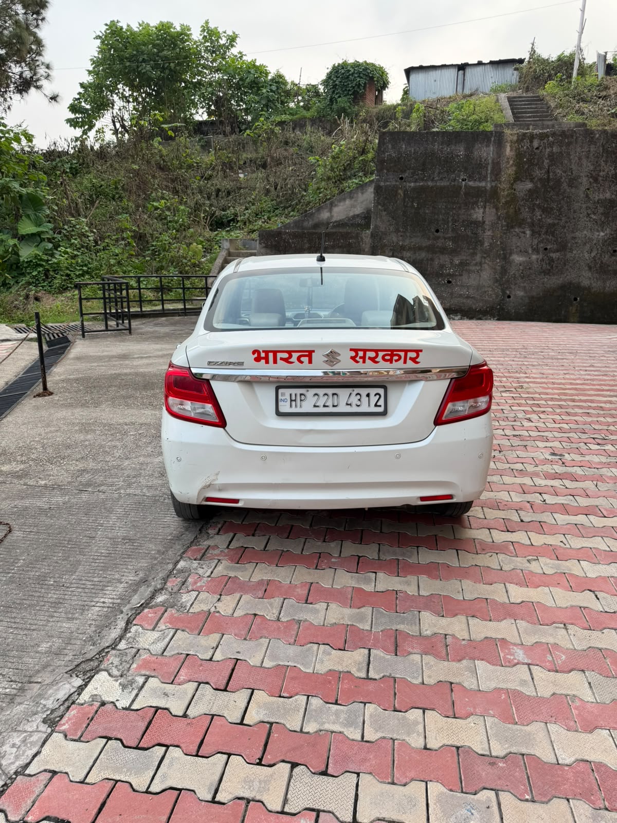 2020 Maruti Suzuki Dzire VXi Compact sedan 168343 km 6 years for sale in HAMIRPUR Hamirpur — photo 2