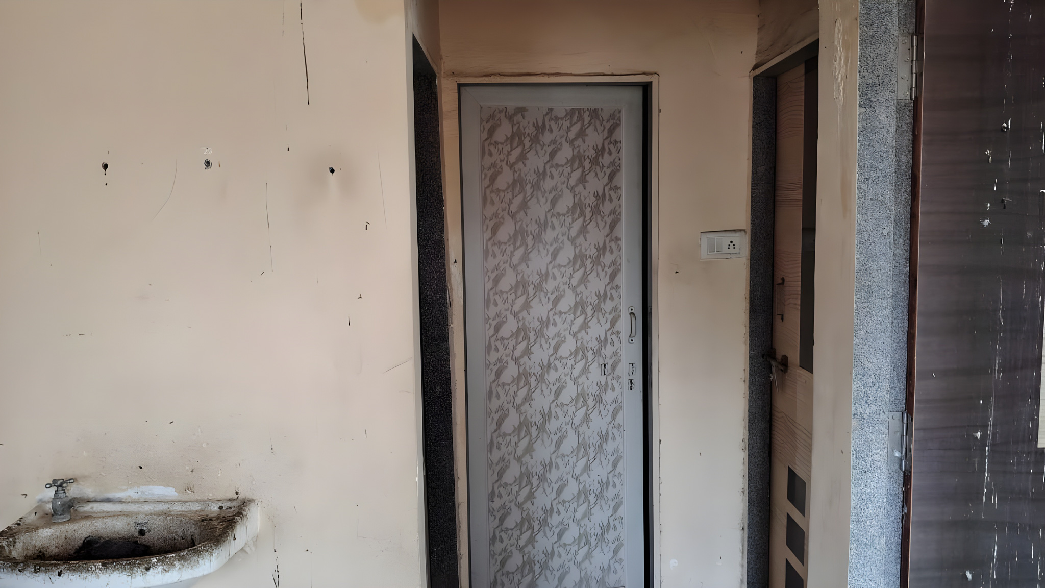 Flat for sale in Surat — photo 10