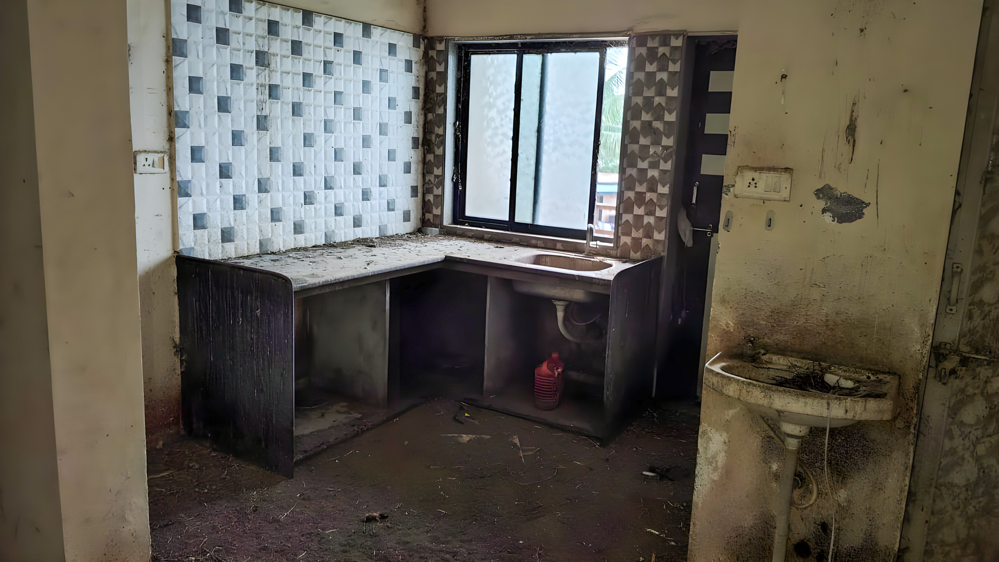 112.56 square meter Flat for sale in Surat — photo 1