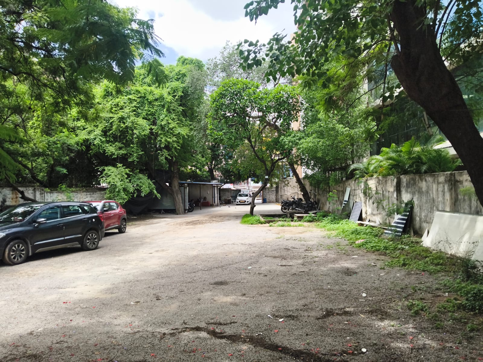 2333 square yard Plot for sale in Hyderabad — photo 1