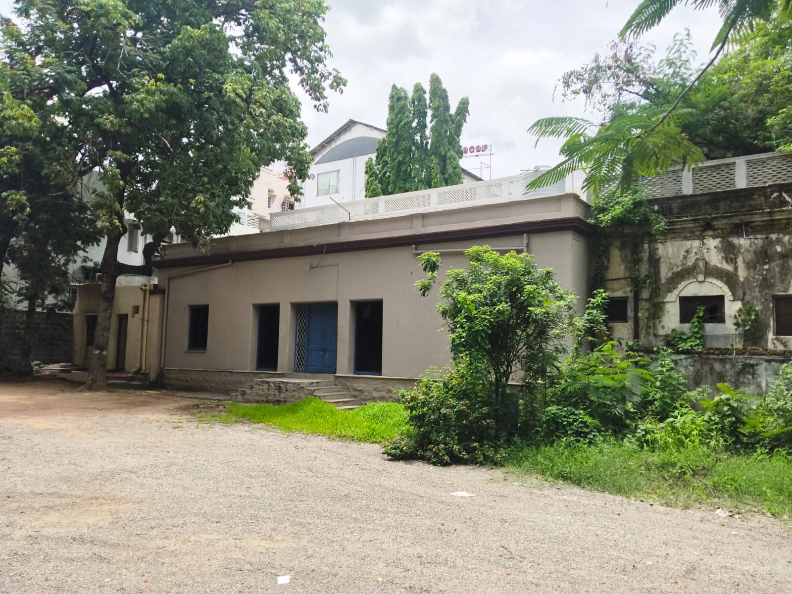 2333 square yard Plot for sale in Hyderabad — photo 6