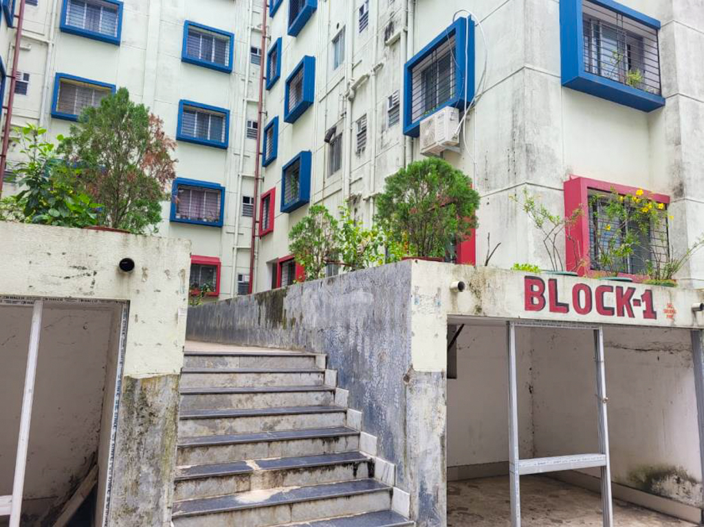 Flat for sale in LEECHUBAGAN Agartala — photo 1