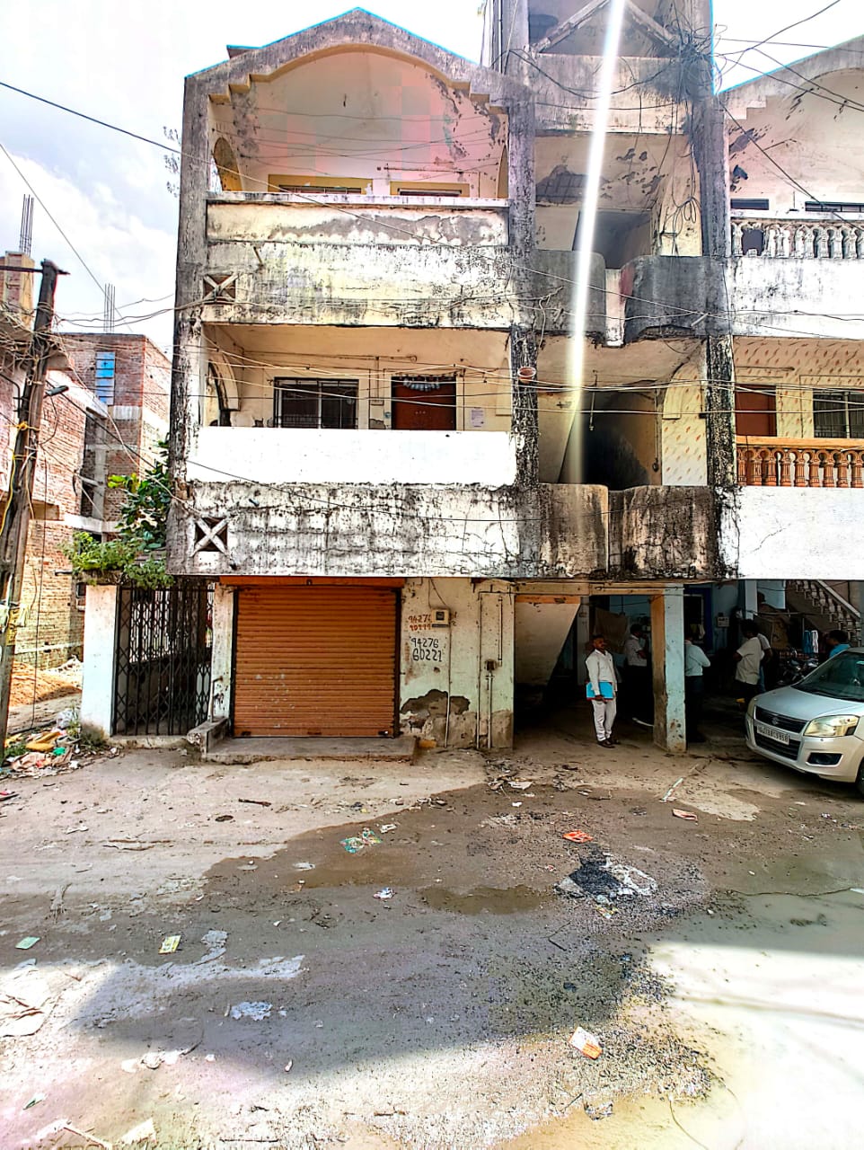 950 square feet Flat for sale in Godhra