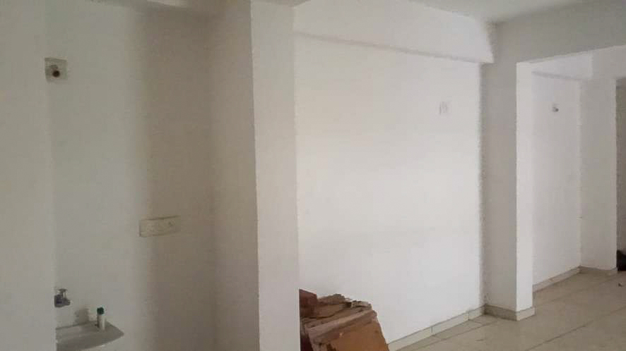 654 square feet Shops for sale in Urban Vadodara — photo 4