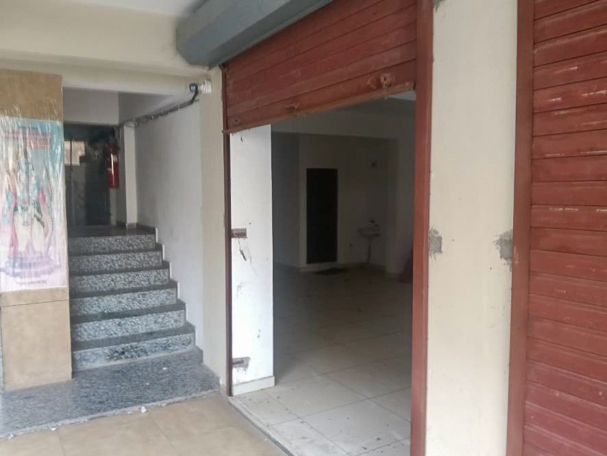 654 square feet Shops for sale in Urban Vadodara — photo 1