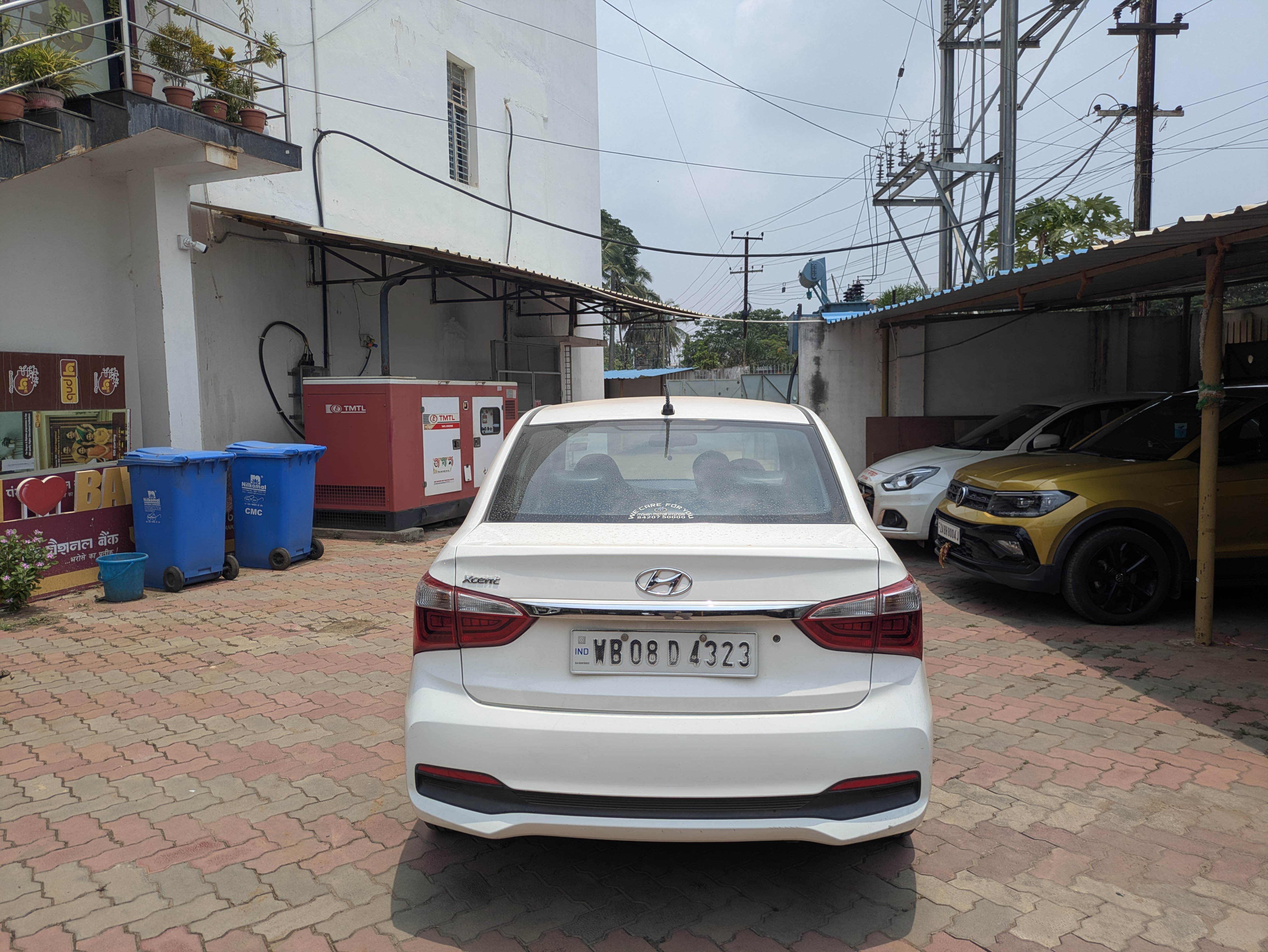 2017 Hyundai Xcent Prime T+ Sedan 143524 km 9 years for sale in PNB ZONAL OFFICE BHUBANESWAR Bhubaneswar — photo 5