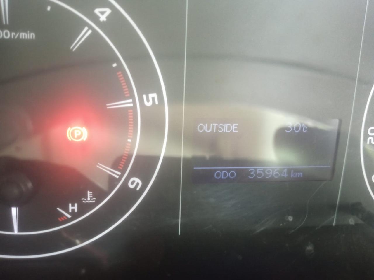 2024 Toyota Innova Crysta GX 7 Seater MUV 35964 km 2 years for sale in DIGGITAL Fatehgarh — photo 2