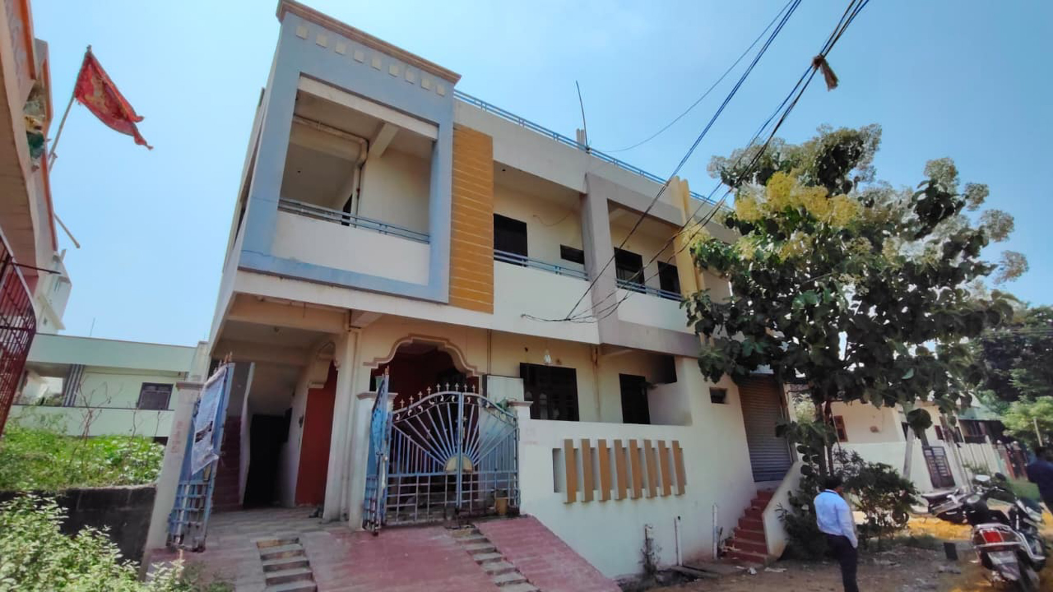 3 BHK Individual House for sale in RCC Roofed residential building ground & first floor bearing No.6-23-667/1b, admeasuring total site area 125.00 Sq. Yds Situated in Ward no.6, Block no.23 at Goutham Nagar, Nizamabad town, Nizamabad Dist. :503001, G — photo 1