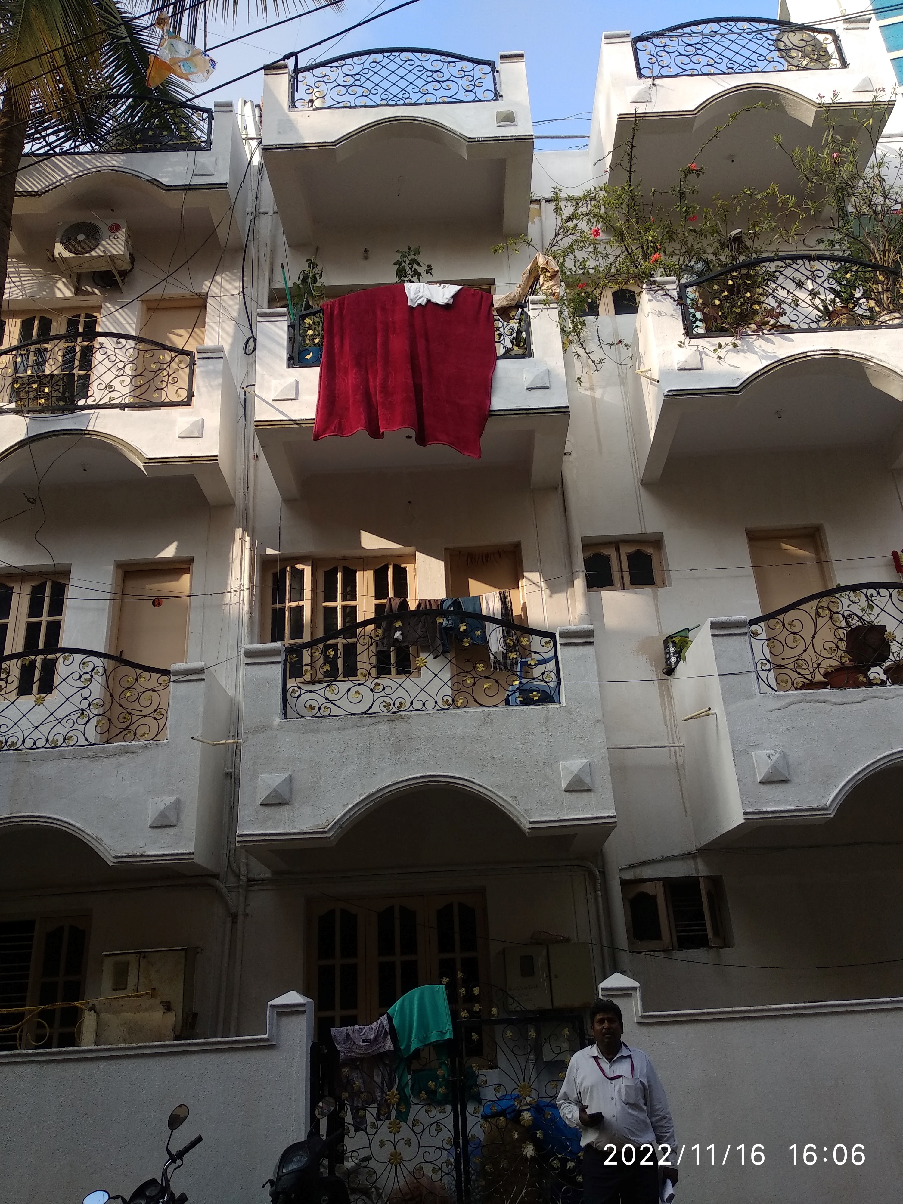 Individual House for sale in Bengaluru — photo 1